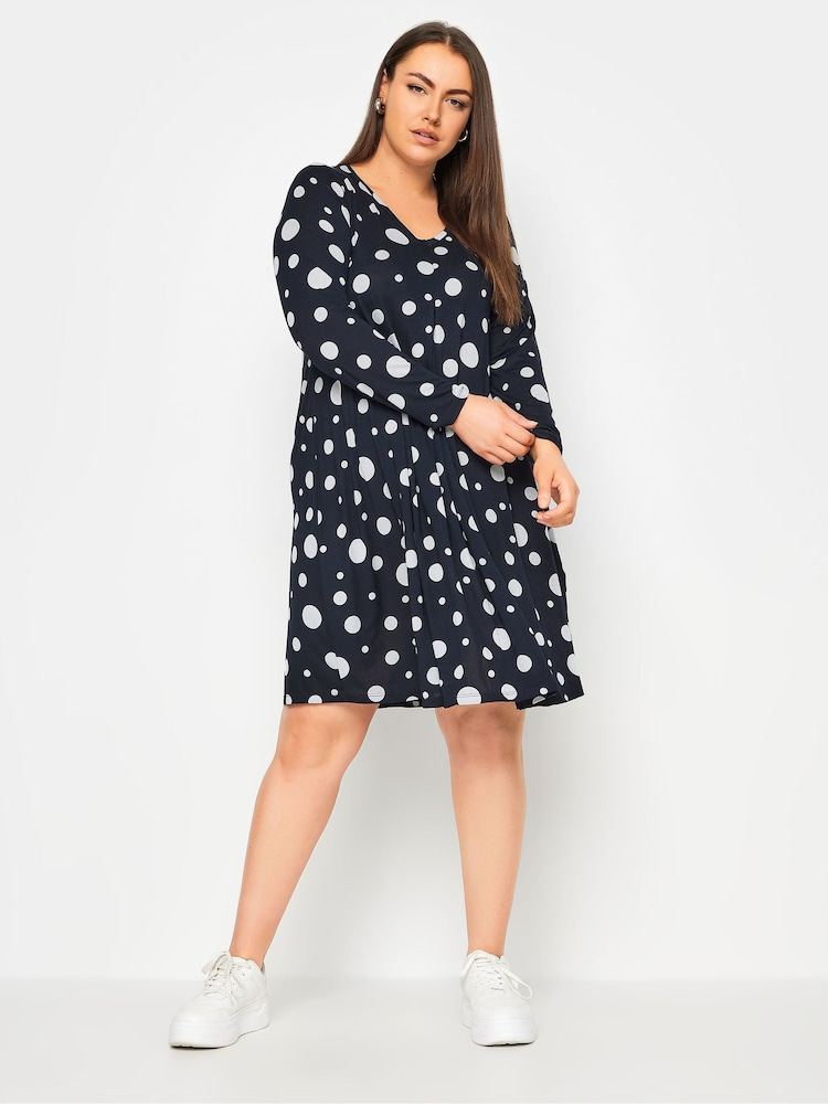 Blau - Yours Curve Gepunktetes Minikleid - Bild 1 von 5 Blau - Yours Curve Gepunktetes Minikleid - Bild 1 von 5
