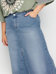 Yours Curve Blue Denim Maxi Skirt - Image 4 of 5