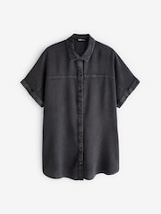 Yours Curve Blue Chambray 100% Cotton Shirts 2 Pack - Image 8 of 9