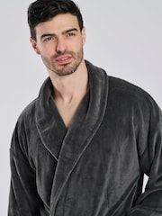Loungeable Grey Waffle Cut Fleece Shawl Collar Dressing Gown - Image 5 of 6