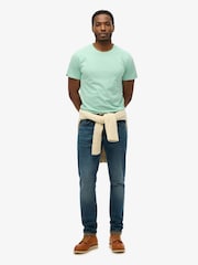 Superdry Green Classic Essential Relaxed T-Shirt - Image 2 of 5