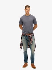 Grau - Superdry Core Logo City Loose Fit T-Shirt - Bild 2 von 4
