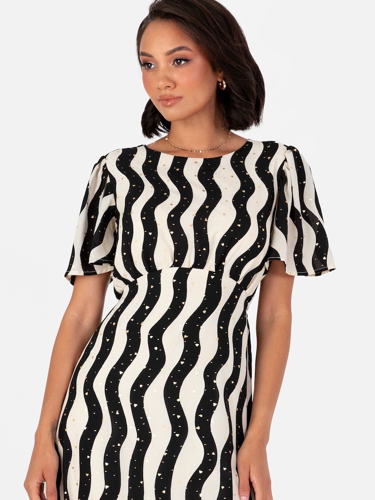 Lovedrobe Cream Mono Wave Print Curved Waist Angel Sleeve Midaxi Dress - Image 2 of 6