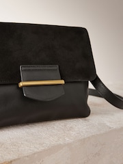 Black Leather Cross-Body Bag - Image 6 of 9