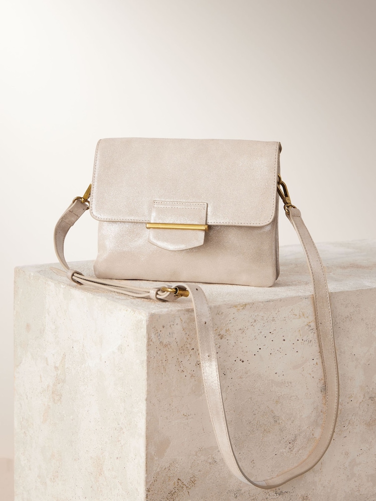 Gold Leather Cross-Body Bag - Image 3 of 9