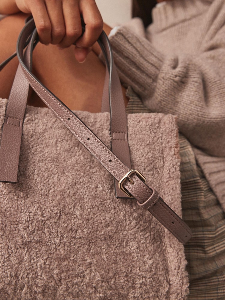 Natur - Borg Cross-Body Bag - Bild 3 von 3 Natur - Borg Cross-Body Bag - Bild 3 von 3