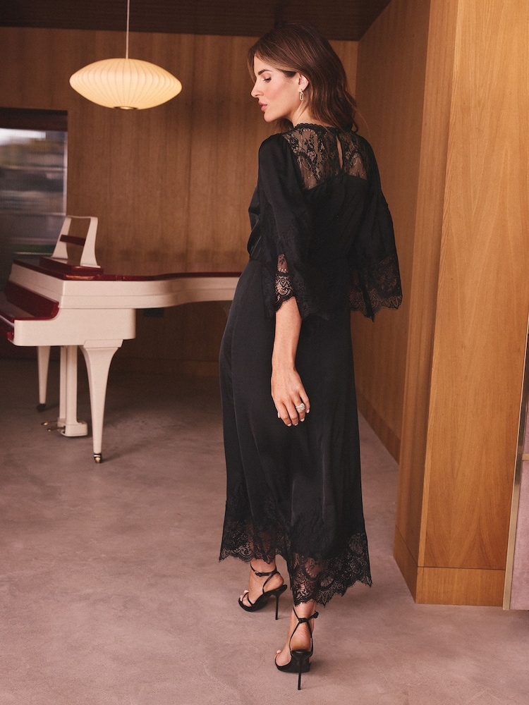 Love & Roses x Binky Black Lace Detail Angel Sleeve Midaxi Dress - Image 4 of 4 Love & Roses x Binky Black Lace Detail Angel Sleeve Midaxi Dress - Image 4 of 4