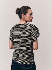 Green Geo Print Flutter Sleeve Textured Smart Top - Image 3 of 7