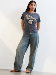Washed Grey New York Sparkle Washed 100% Cotton T-Shirt - Image 2 of 5