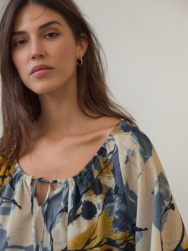 Blue Floral Print Scoop Neck Long Sleeve Blouse - Image 4 of 8