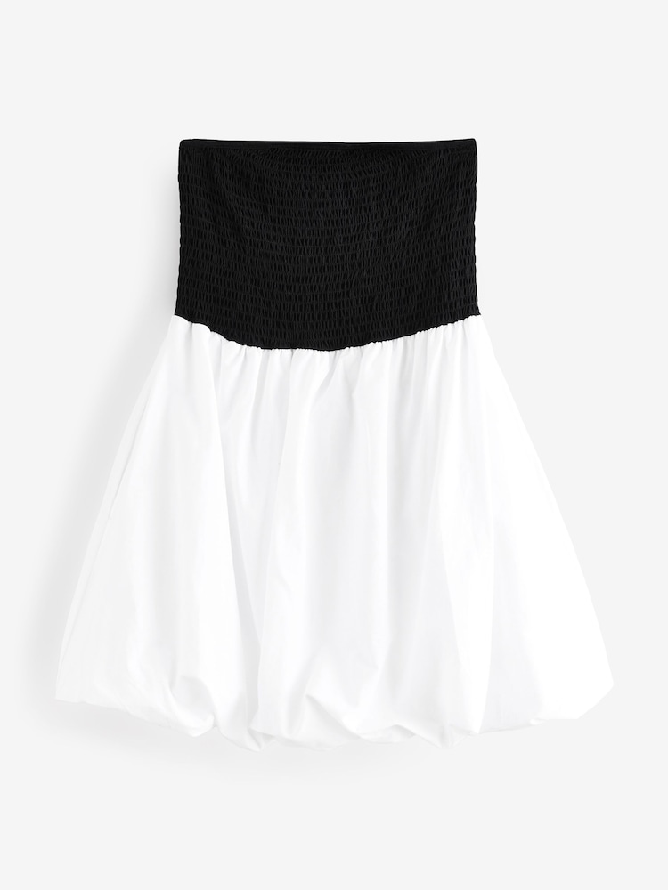 Schwarz/Weiß - 100% Bandeau-Minikleid aus gewebtem Baumwolljersey-Mix mit Puffball-Saum - Image 5 of 7