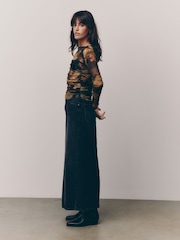 Green Camouflage Long Sleeve Ruched Side Mesh Top - Image 4 of 8