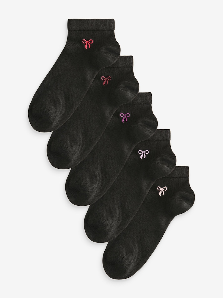 Rosa mit Schleifen - Sneakersocken mit Motiv, 5-er-Pack - Bild 1 von 6 Rosa mit Schleifen - Sneakersocken mit Motiv, 5-er-Pack - Bild 1 von 6