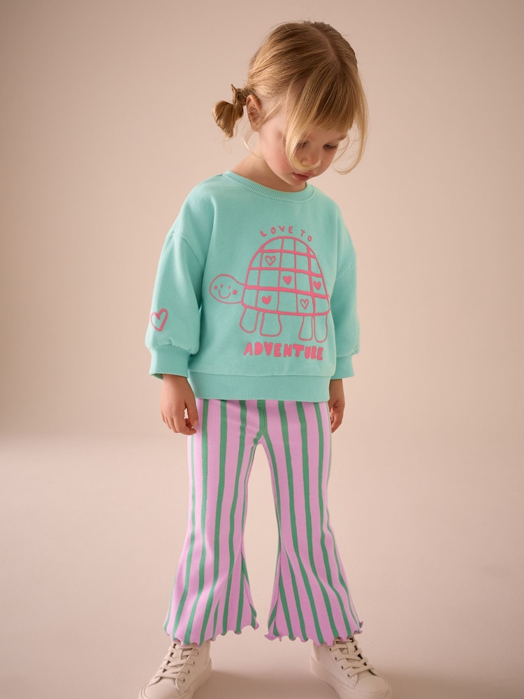 Türkisblau gestreift - Set aus Sweatshirt und ausgestellten Leggings (3 Monate bis 7 Jahre) - Bild 1 von 7 Türkisblau gestreift - Set aus Sweatshirt und ausgestellten Leggings (3 Monate bis 7 Jahre) - Bild 1 von 7