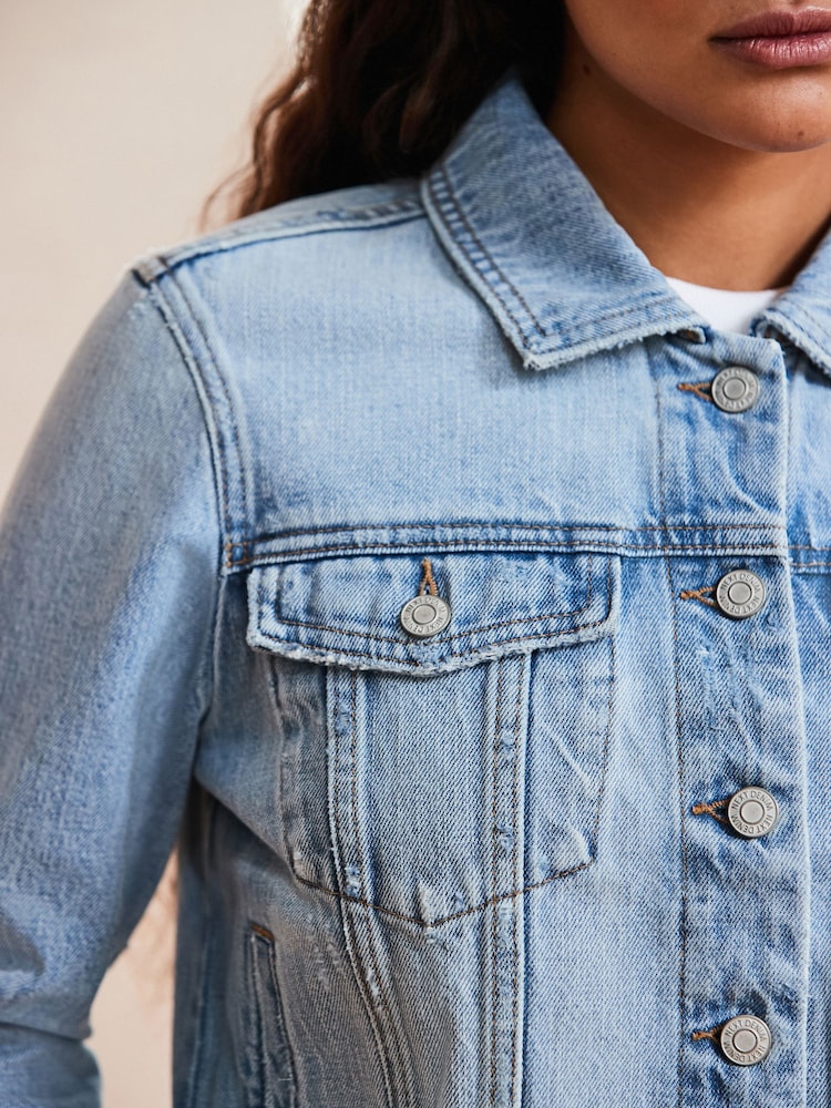 Gebleekt - Fitted Denim Trucker 100% Cotton Jacket - Image 5 of 9