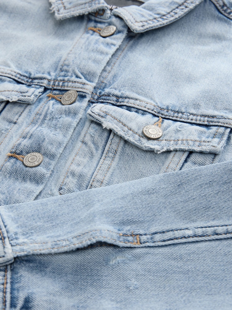 Gebleekt - Fitted Denim Trucker 100% Cotton Jacket - Image 8 of 9