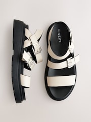 عاجي - Chunky Buckled Sandals - صورة 1 من 7