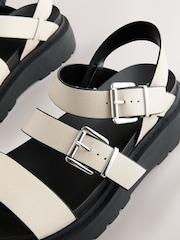 عاجي - Chunky Buckled Sandals - صورة 2 من 7