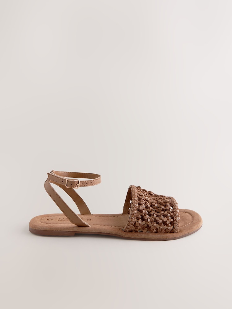 Jasnobrązowa skóra - Plecione sandały na płaskim obcasie Forever Comfort® - Image 7 of 9
