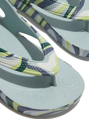 FitFlop Kids Iqushion Toddler Swirly Ergonomic Flip Flops - Image 6 of 6