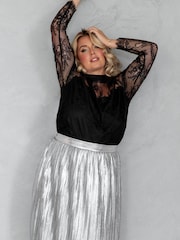 Lovedrobe High Neck Lace Trimmed Black Top - Изображение 1 из 4