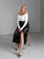 Lovedrobe Satin Lace Trim Split Hem Midaxi Black Skirt - Image 3 of 6