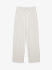 The Little Tailor Cream Soft Jersey LenzingTM EcoVeraTM Button Through Relaxed Pyjamas Set - Image 4 of 9