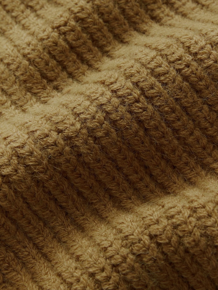 Green Olive Contrast Stitch Button Up V-Neck Cardigan - Image 8 of 8 Green Olive Contrast Stitch Button Up V-Neck Cardigan - Image 8 of 8
