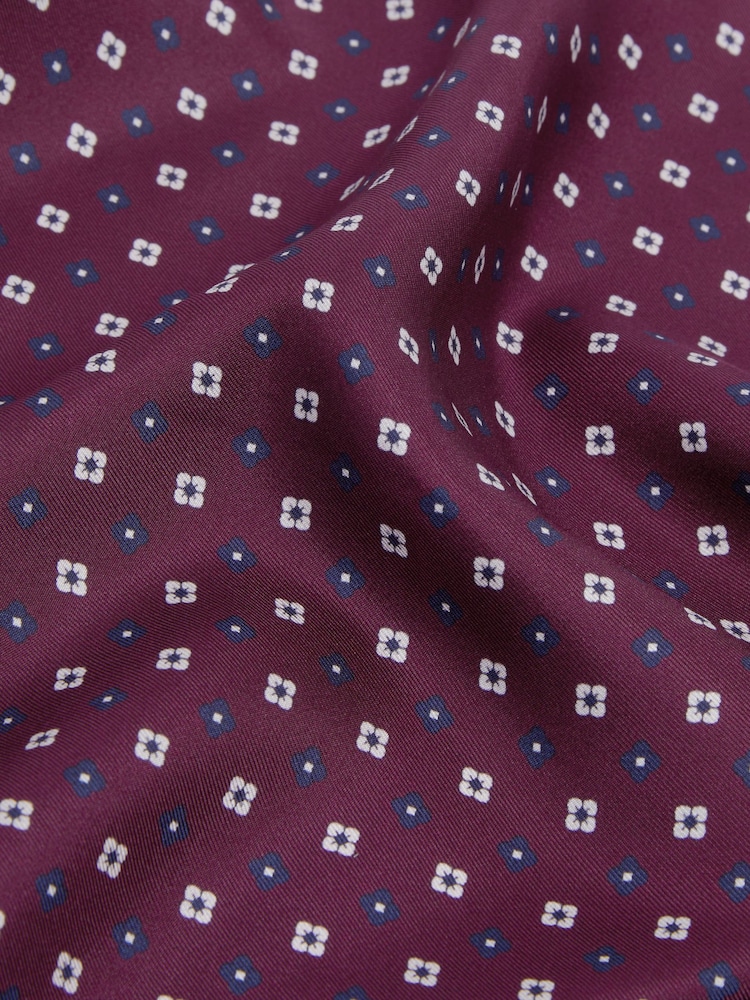 Reiss Bordeaux Cassiano Silk Paisley Print Pocket Square - Image 4 of 4 Reiss Bordeaux Cassiano Silk Paisley Print Pocket Square - Image 4 of 4
