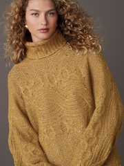 Senfgelb - Neppy gestrickter Pullover mit hohem Rollkragen aus Wolle, kombinierbares Teil - Bild 4 von 9