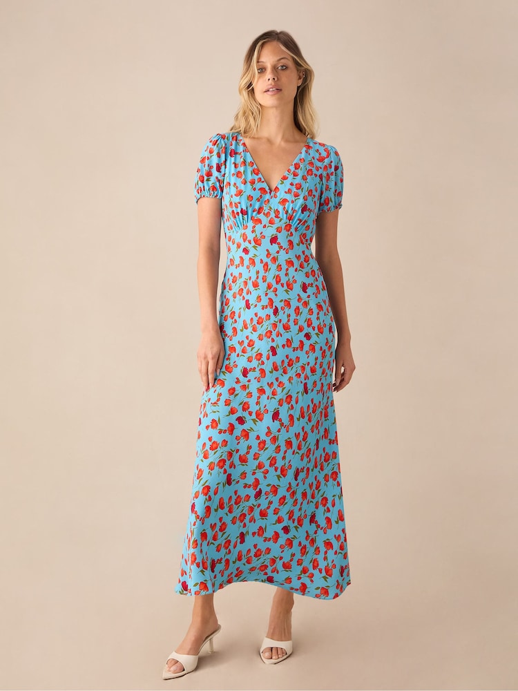 Ro&Zo Blue Petite Leopard Print Puff Sleeve Midi Dress - Image 1 of 4