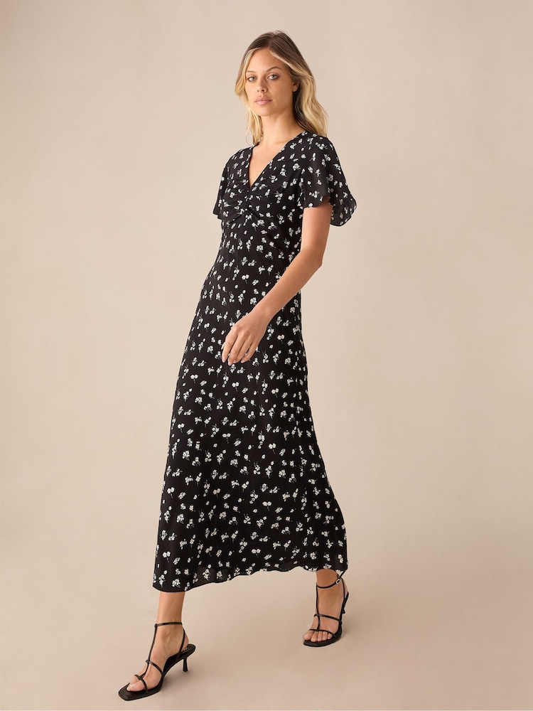 Ro&Zo Black Ditsy Floral Print Flutter Sleeve Midi Dress - Image 1 of 4