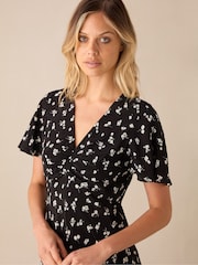 Ro&Zo Black Ditsy Floral Print Flutter Sleeve Midi Dress - Image 2 of 4