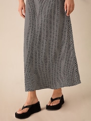 Ro&Zo Black Mono Polka Dot Print Satin Skirt - Image 2 of 3