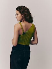 Оливково-зеленые - Twist Shoulder Jersey Top - Изображение 2 из 8