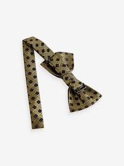 Black/Gold Glitter Geometric Bow Tie And Pocket Square Set - Image 4 of 8