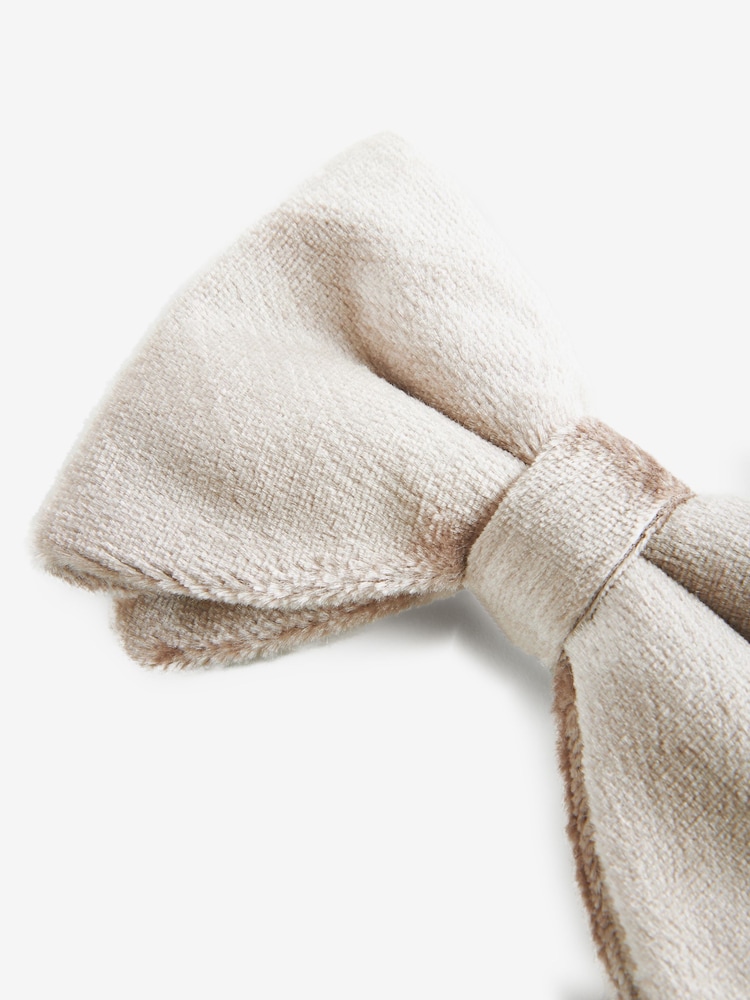 Champagne Gold Velvet Bow Tie - Image 5 of 6