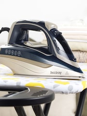 Beldray Grey Single Temperature Iron - Image 1 of 4