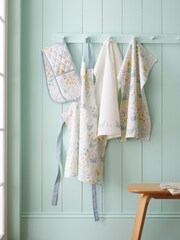 Catherine Lansfield Natural Cottage Friends 100% Cotton Apron - Image 2 of 2