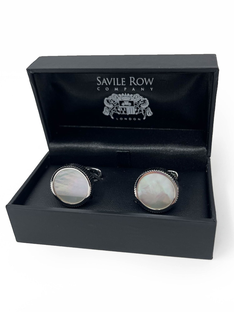 Gemelos redondos chapados en rodio con perla de Savile Row Company - Imagen 2 de 2