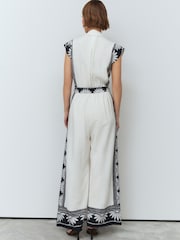 White/Black Placement Floral Short Sleeve Tie Waist Placket Detail Jumpsuit - Image 3 of 8
