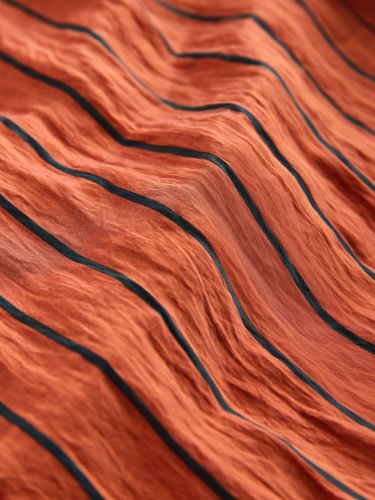 Marron rouille - Short texturé et froissé à taille élastiquée - Image 6 de 6
