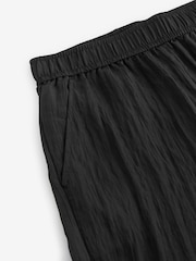 Black Textured Crinkle Elasticated Waist Shorts - Image 7 of 8