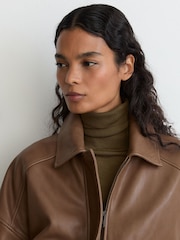 Neutral - Reiss Maeve Leather Twin-Pocket Relaxed Jacket - Bild 5 von 8