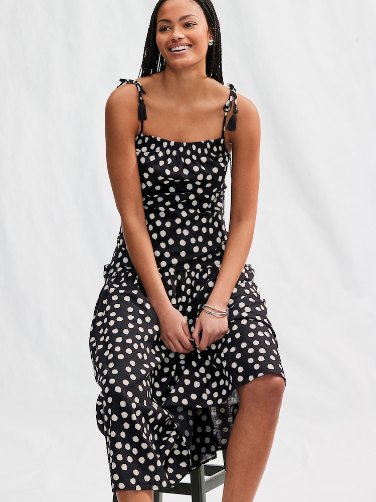 Lunares en blanco y negro - Vestido largo escalonado con cintura caída y tiras - Imagen 1 de 7