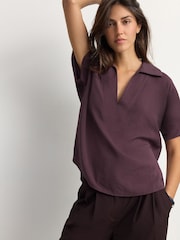 Red Burgundy Relaxed Fit Short Sleeve V-Neck Overhead Top with Collar - Image 3 of 8