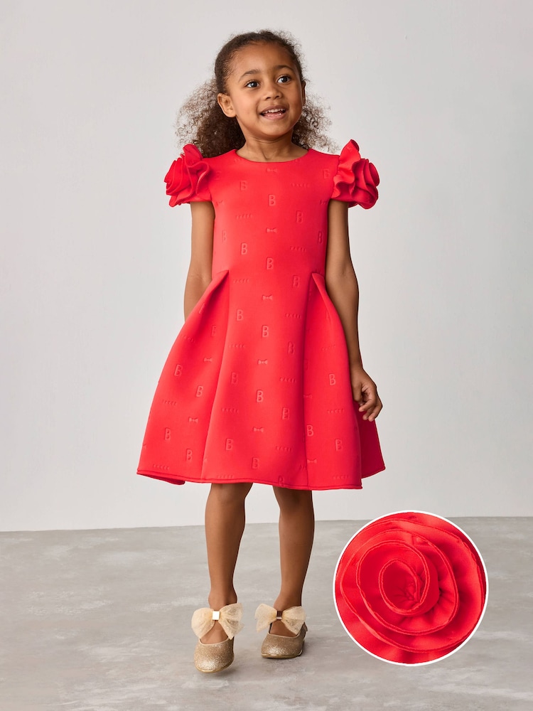 Vestido de neopreno con diseño en relieve y detalle de mangas con rosas de Baker By Ted Baker - Imagen 2 de 11 Vestido de neopreno con diseño en relieve y detalle de mangas con rosas de Baker By Ted Baker - Imagen 2 de 11