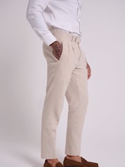 Natural - Traje de corte entallado en mezcla de lino y algodón Oliver de Harry Brown: pantalones de vestir - Imagen 2 de 5
