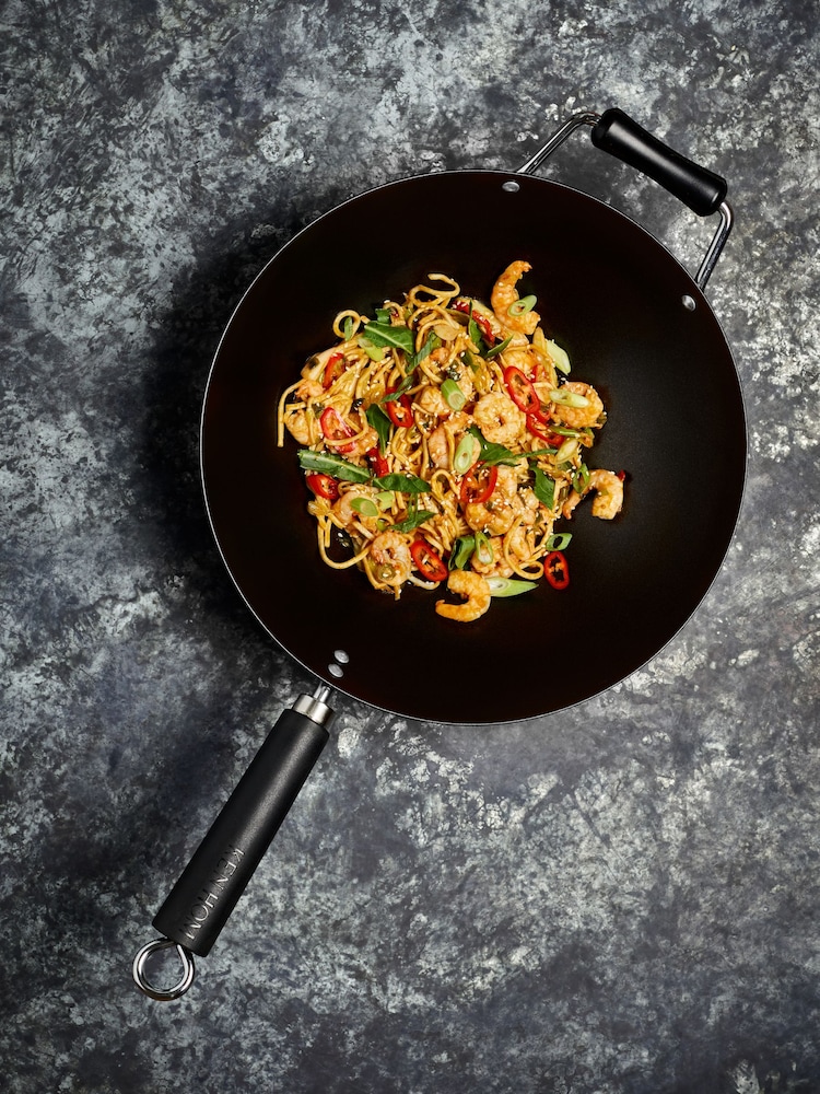 Ken Hom Black Excellence 31cm Non Stick Wok - Image 2 of 6 Ken Hom Black Excellence 31cm Non Stick Wok - Image 2 of 6
