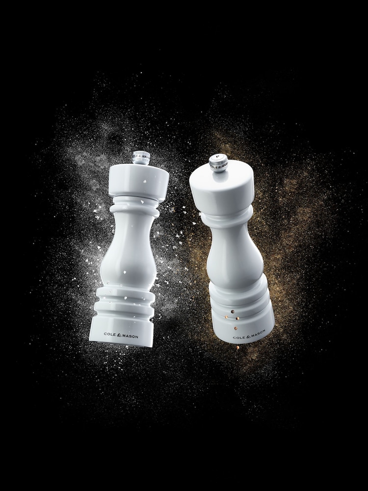 Cole & Mason White Gloss London 180mm Salt and Pepper Mills - Image 2 of 5